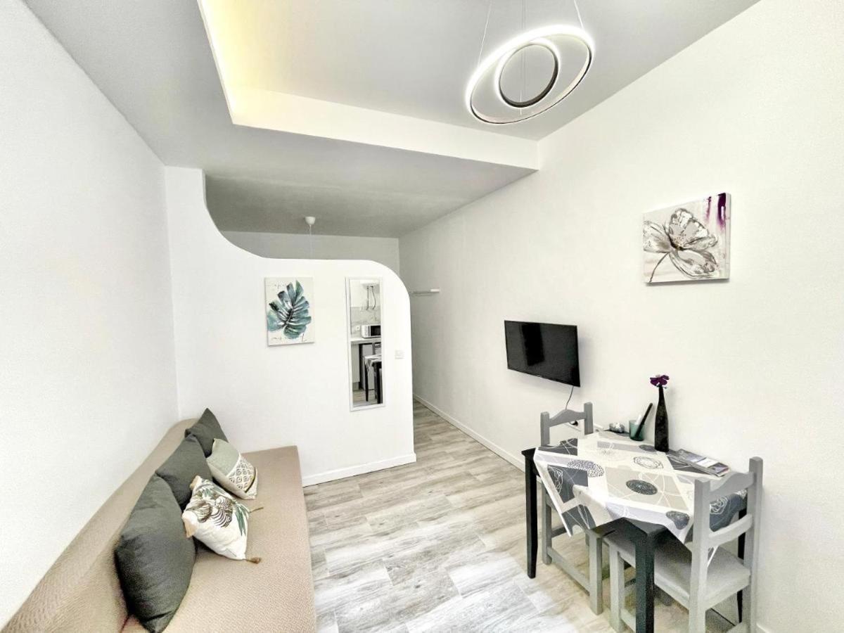 Sol Apartamentos Centro Historico Malaga Zewnętrze zdjęcie