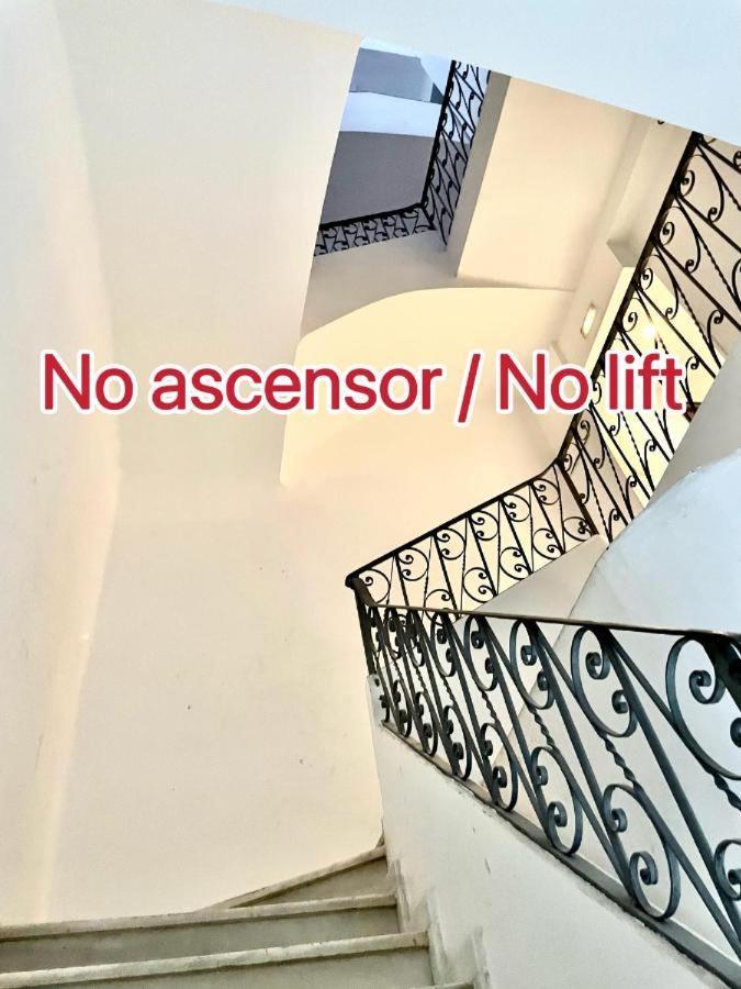 Sol Apartamentos Centro Historico Malaga Zewnętrze zdjęcie
